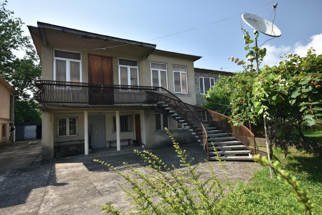 Shorena'S House Zugdidi Ngoại thất bức ảnh