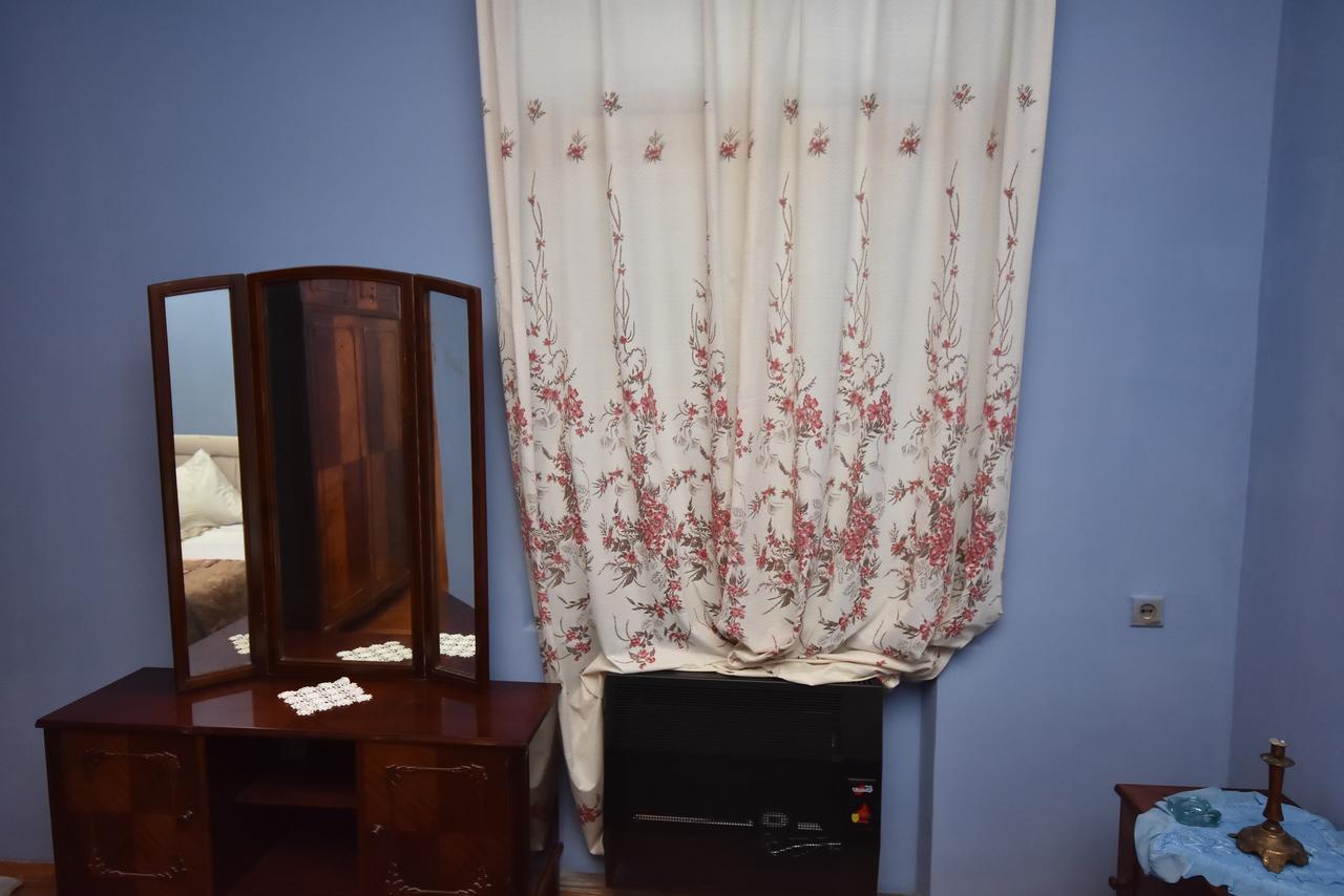 Shorena'S House Zugdidi Ngoại thất bức ảnh