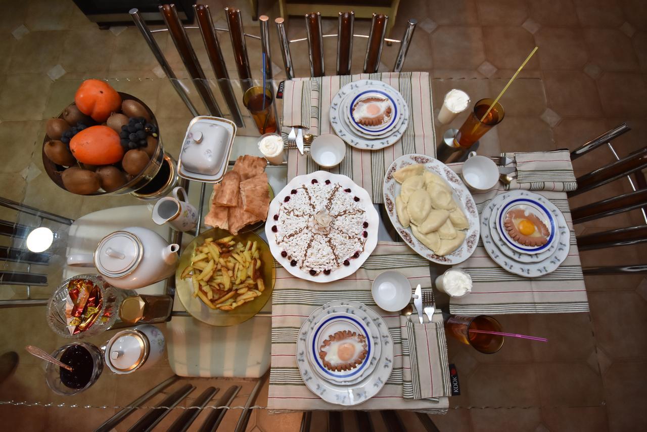 Shorena'S House Zugdidi Ngoại thất bức ảnh